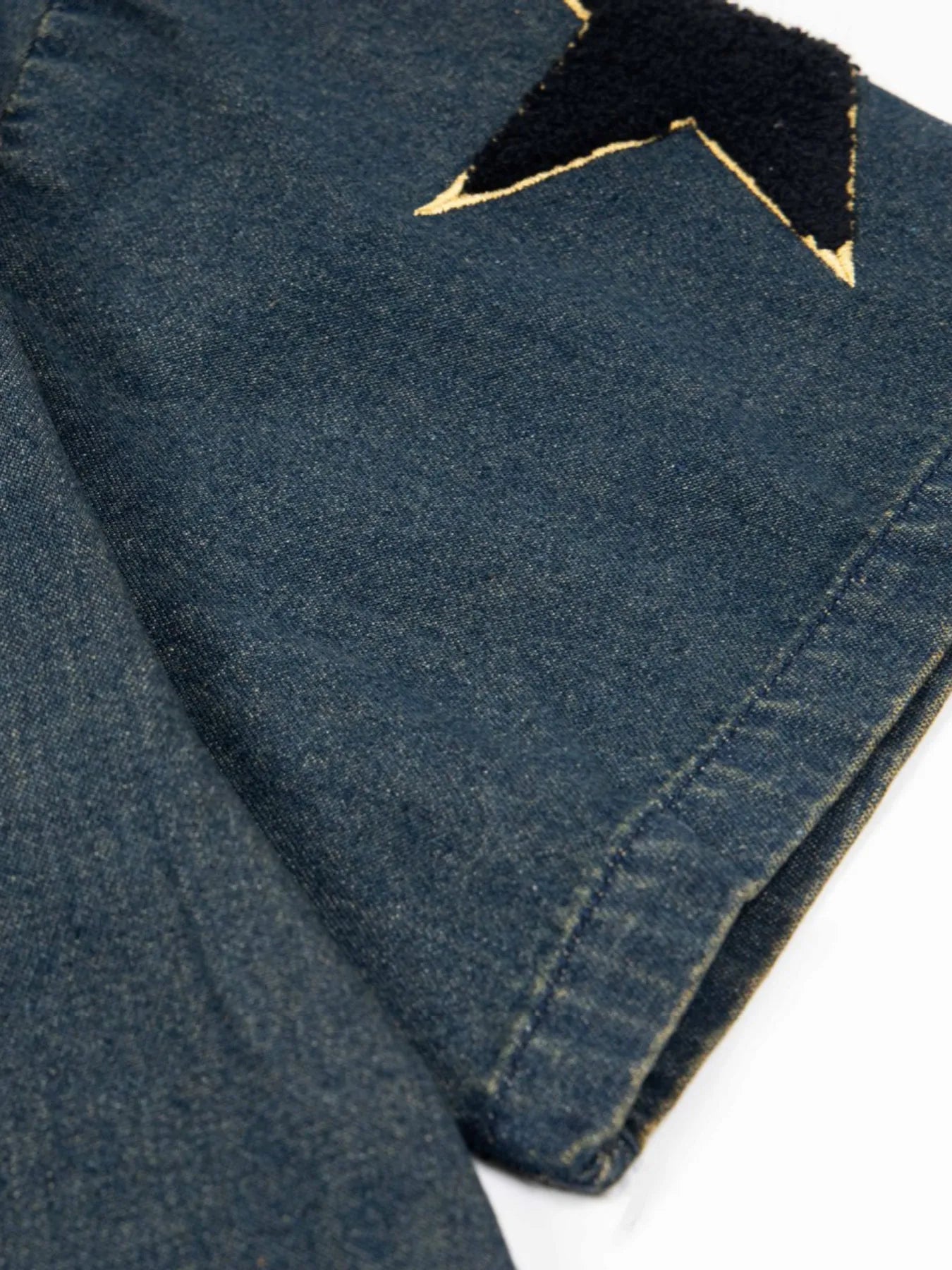 b18e22cf1c284e5a8ffdb1d44081e657-Max-Origin