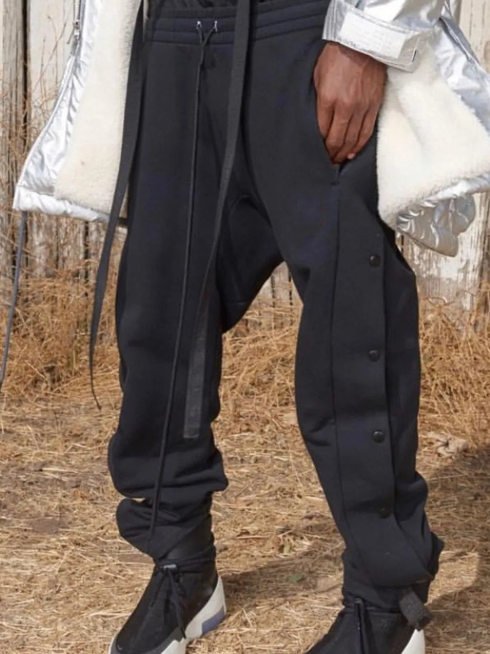 d52b3323-7722-4aaf-9669-98da33cd5ab4-Max