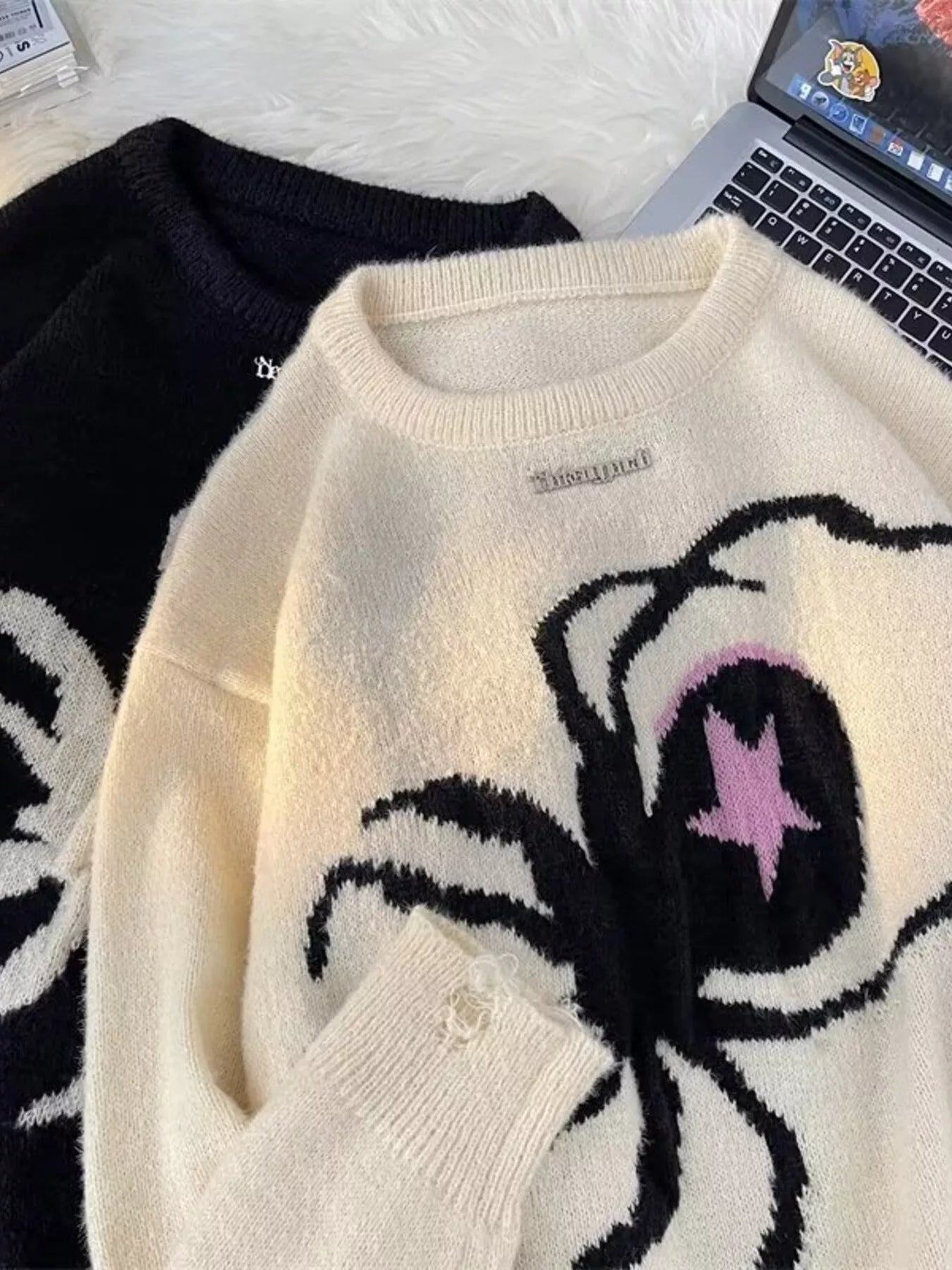 ffc71a1f925f4079aaeb5859f28e7582-Max-Origin